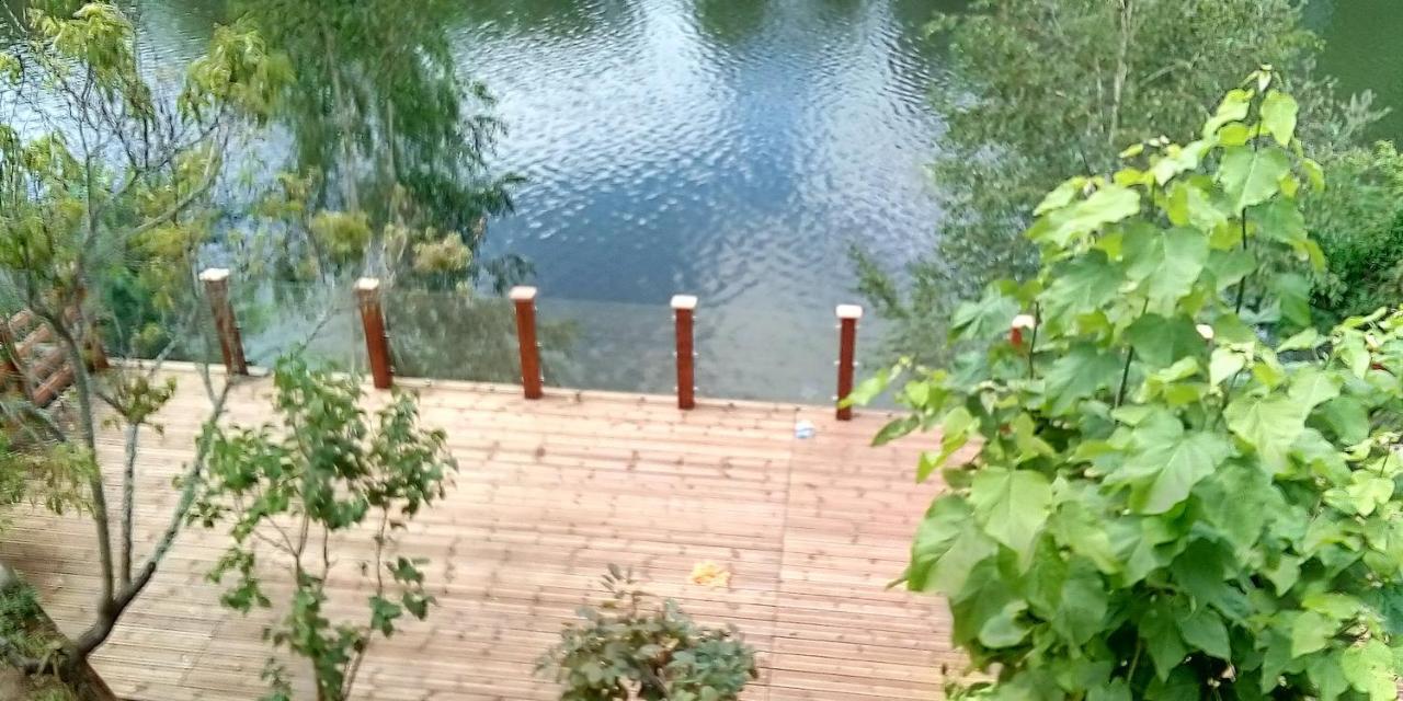 Liberlulle at La Brise Villa Puy-lʼÉvêque Esterno foto