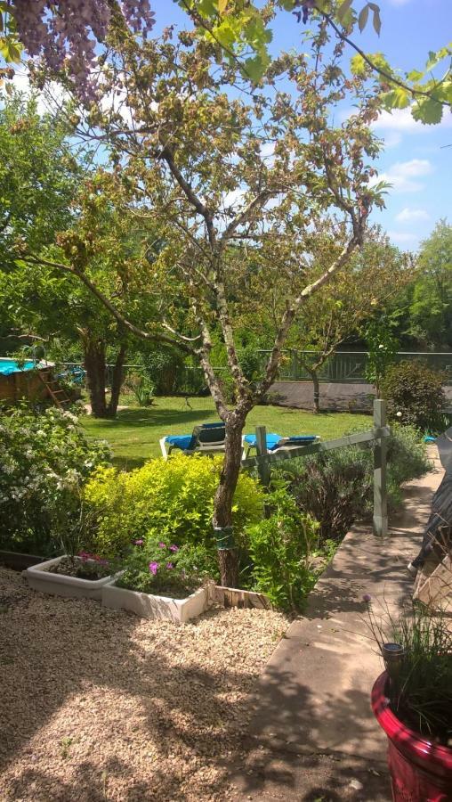 Liberlulle at La Brise Villa Puy-lʼÉvêque Esterno foto